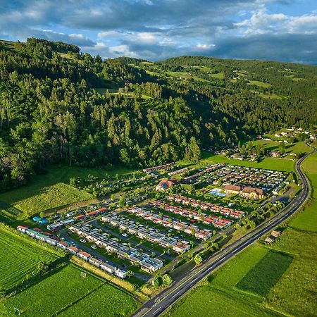 Albatross Mobile Homes On Camping Bella Austria Sankt Peter am Kammersberg Ngoại thất bức ảnh