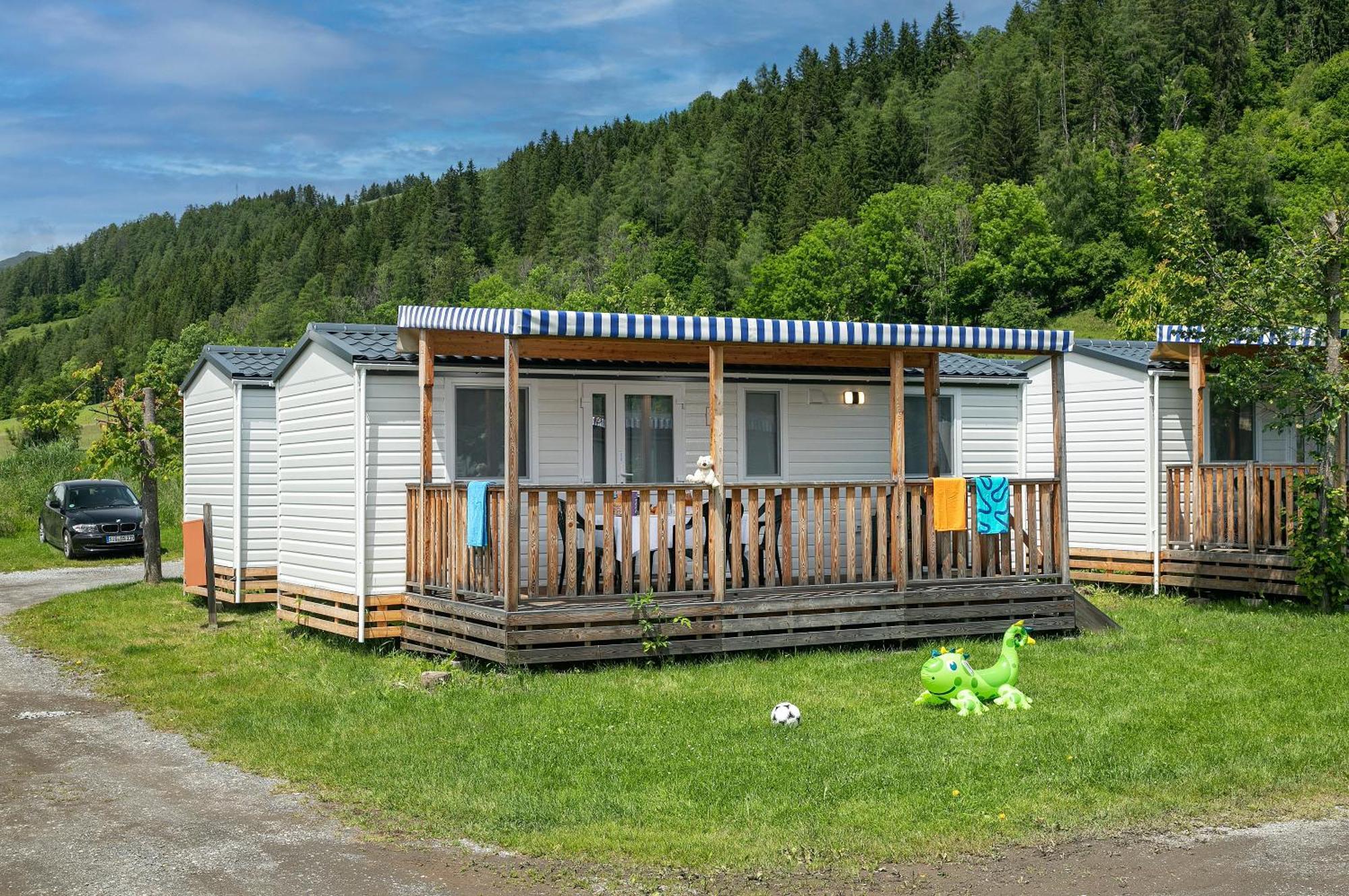 Albatross Mobile Homes On Camping Bella Austria Sankt Peter am Kammersberg Ngoại thất bức ảnh